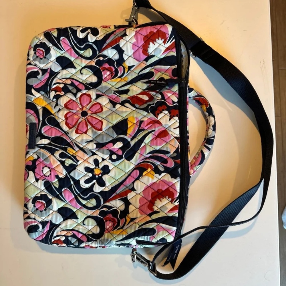 SOLD-Vera Bradley Laptop bag